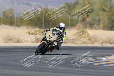 media/Jan-14-2024-SoCal Trackdays (Sun) [[2e55ec21a6]]/Turn 6 (125pm)/